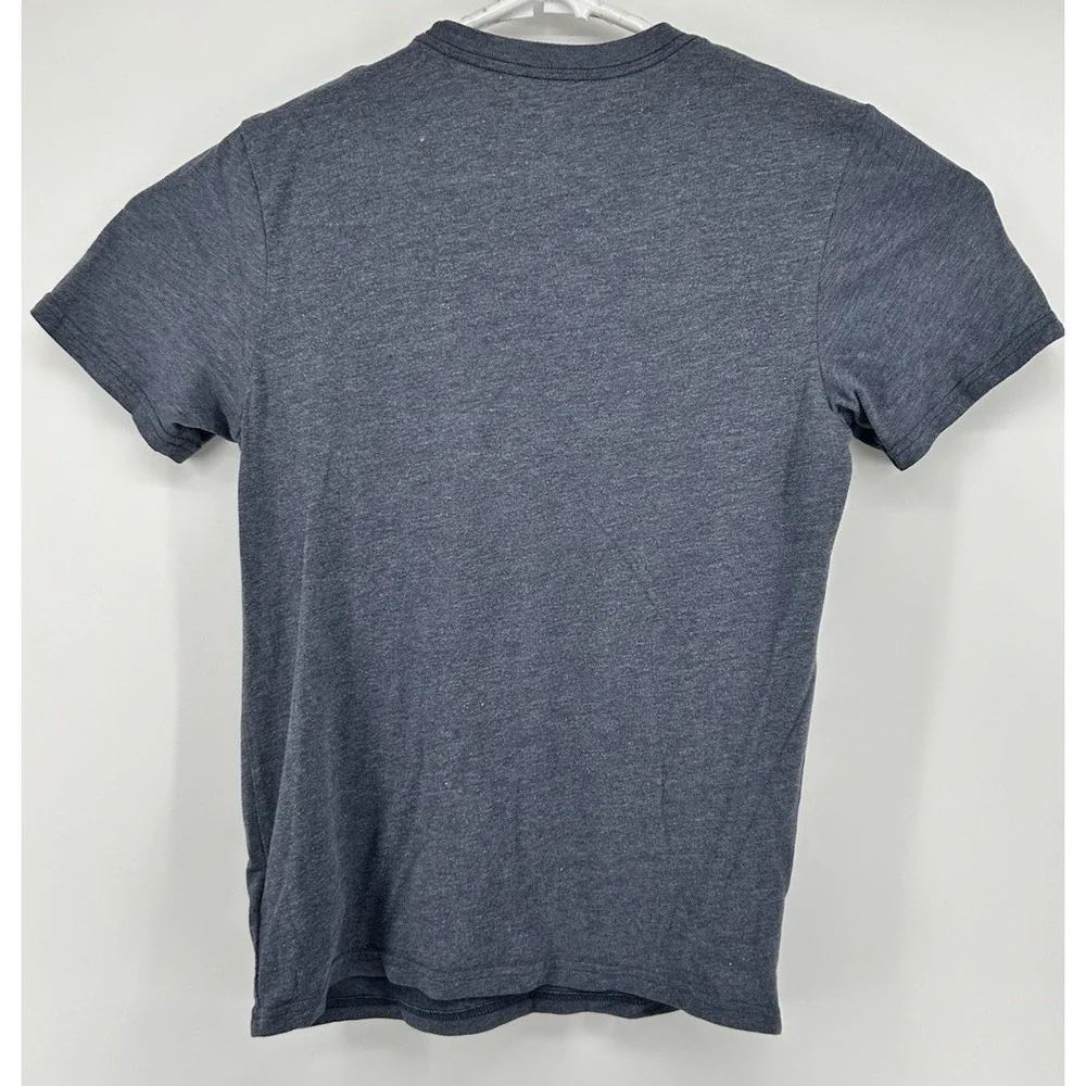 The North Face Short Sleeve T Shirt Gray men's Size Small